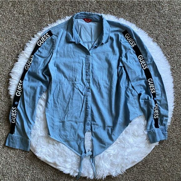 Guess Button Front Top Tie Bottom Womens Size Small - Picture 1 of 9